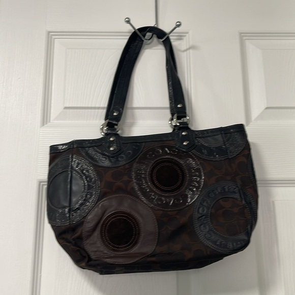 Coach circle patchwork tote - Picture 2 of 6